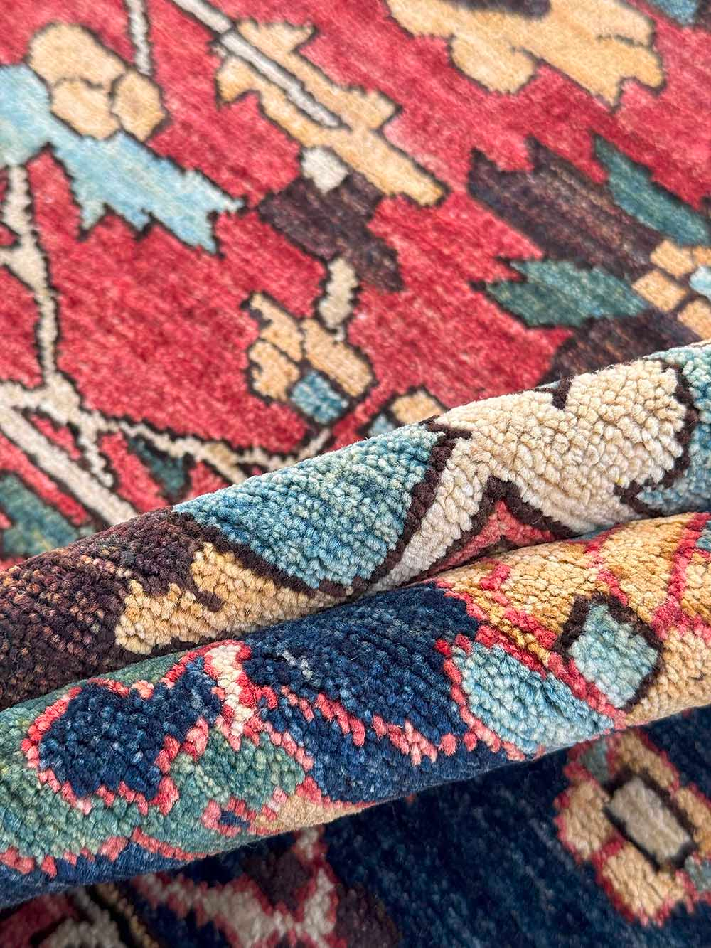 Midnight Blossom – Heriz Serapi Rug - Image 7