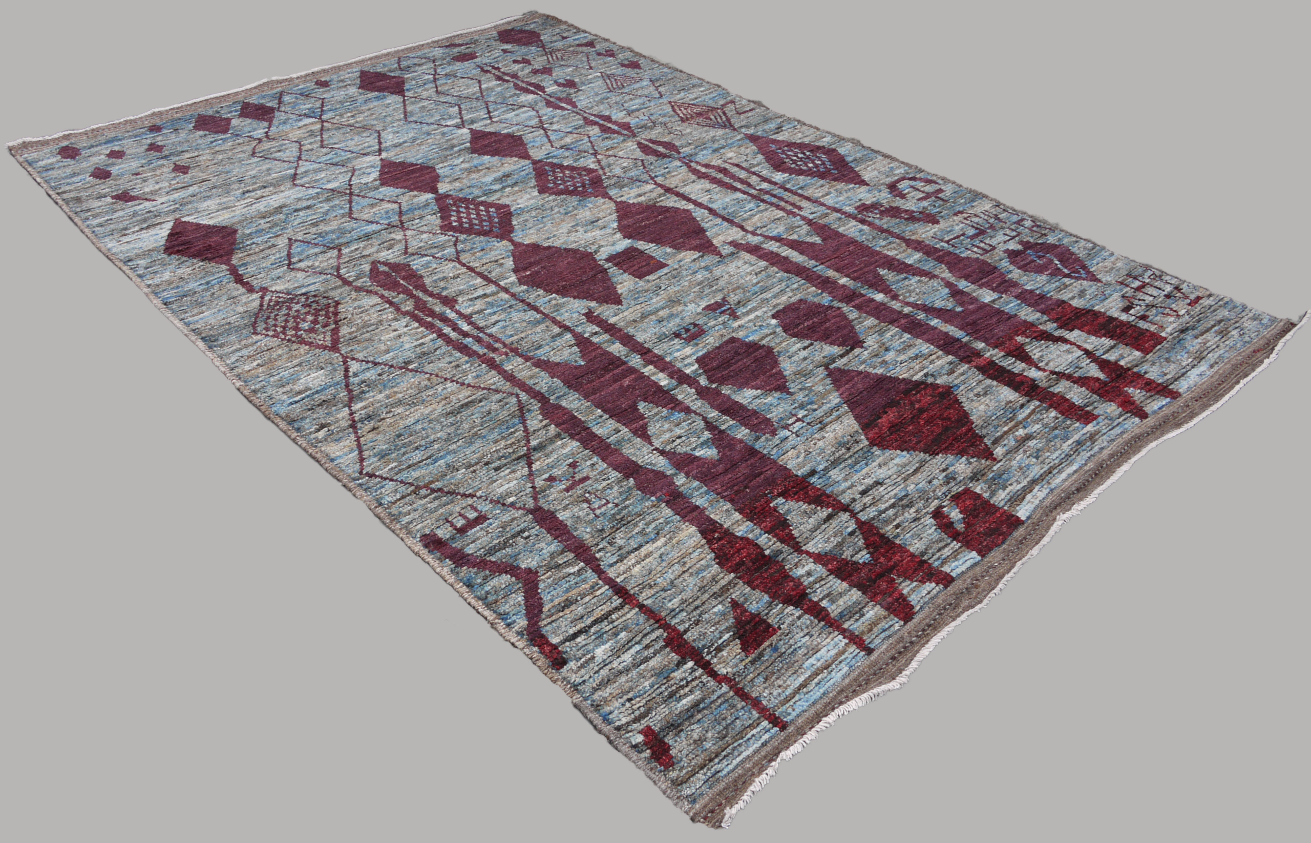 Crimson Echo – Rug No. 68 - Image 3